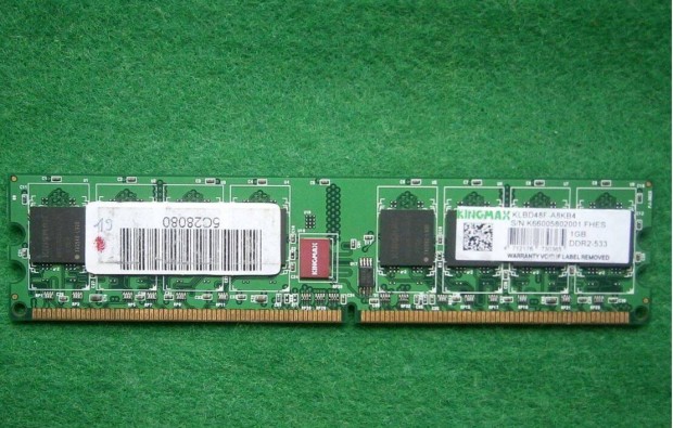 Elad 1GB-os Kingmax DDR2 533MHZ-s PC2 memriamodul (RAM)