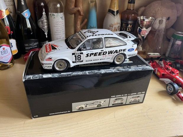 Eladó 1:18 Minichamps Ford Sierra RS 500 K. Ludwig DTM