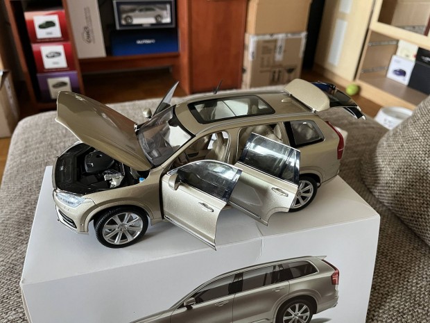 Elad 1:18 Paudi Volvo XC 90