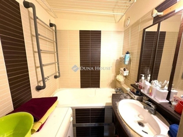 Elad� 1+2 szob�s panel lak�s Szegeden, a R�kusi k�r�ton!