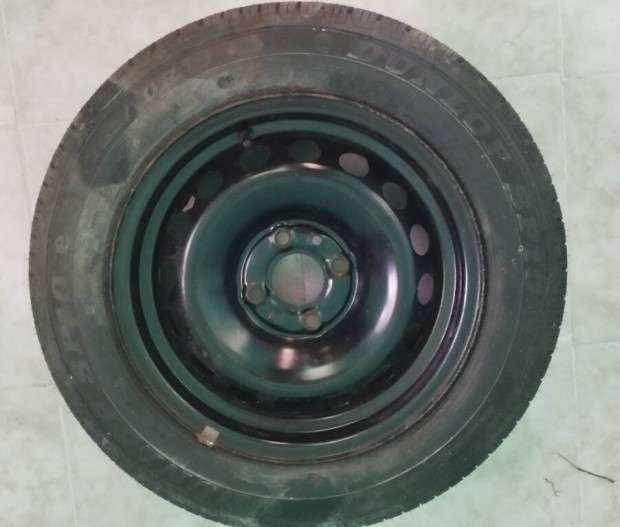 Eladó 1 db 14"Fiat felni(165/70R14nyári gumival)