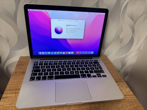 Eladó 2015 Macbook Pro 13" Retina i5, 16 GB, 256 GB SSD