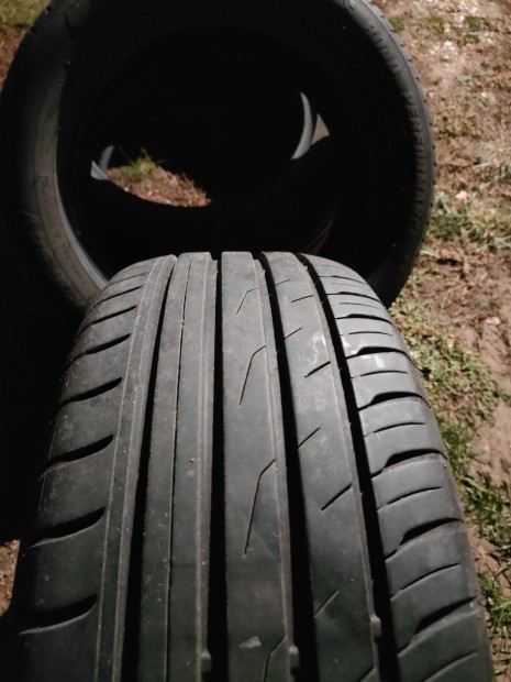 Eladó 205/55 R16 nyári gumi garnitúra