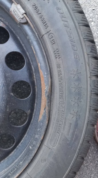 Eladó 205/55 r16 Téligumi felnivel!
