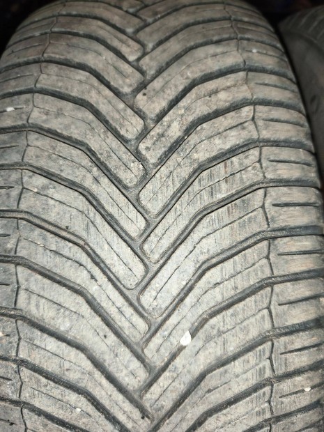 Elad 205/55r16 Michelin ngyvszakos gumi!