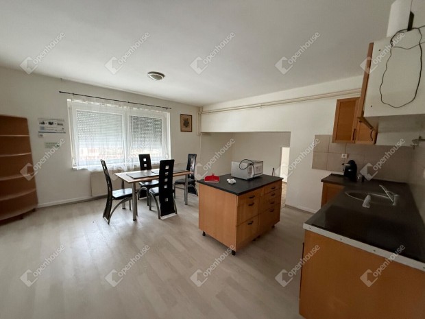 Elad� 206 nm-es h�z Zalaegerszeg