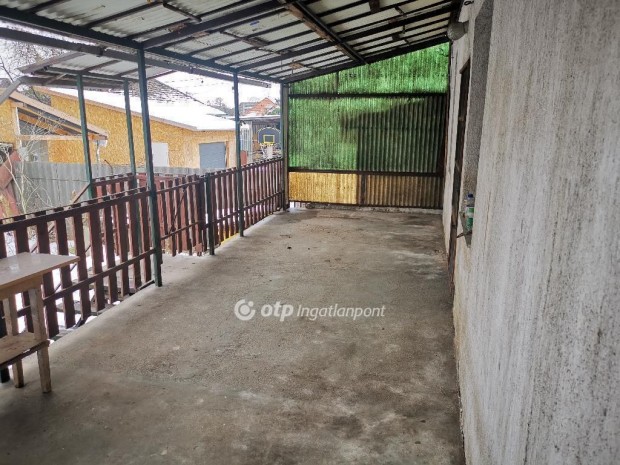 Elad� 208 nm-es h�z Dunaharaszti