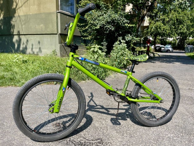 Elad 20" BMX kerkpr "GT Slammer" + ajndk extrk