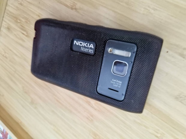 Elado 20.keruletben Nokia N8 hibatlan mukodesu Telekomos