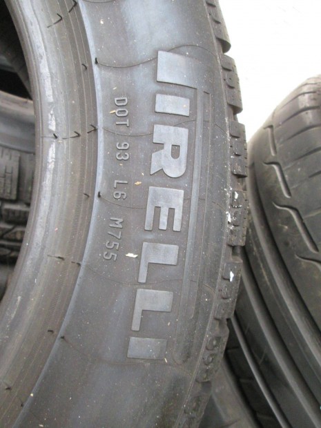 Elad 215/60R17 ngy vszakos gumi pr