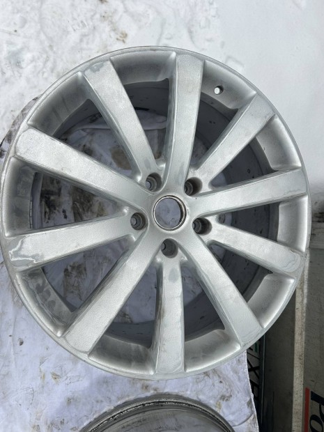 Elad� 21" 5�130 SUV alufelni szett ET50