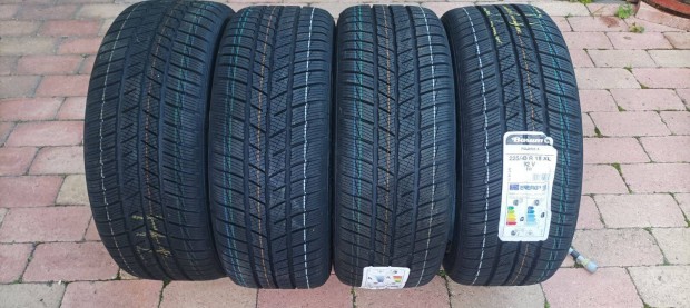 Elad 225/40 R18 Barum Tligumi garnitra