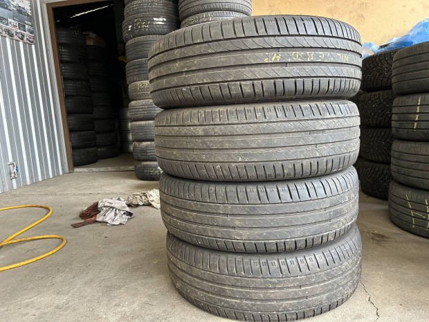 Eladó 225/60 r18 Kleber nyári gumi szett!