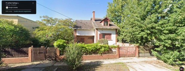 Elad� 230 nm-es, 5 szob�s csal�di h�z Szentesen