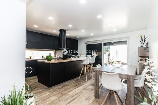 Elad� 231 nm-es h�z Szombathely