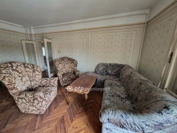 Elad� 240 nm-es h�z K�l