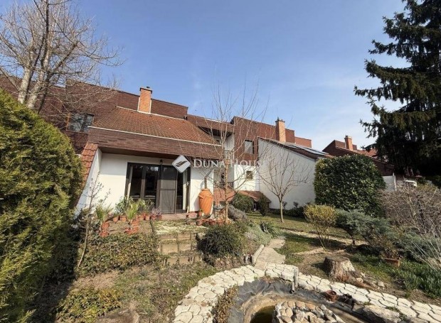 Elad� 246 nm-es h�z Duna�jv�ros #5180929