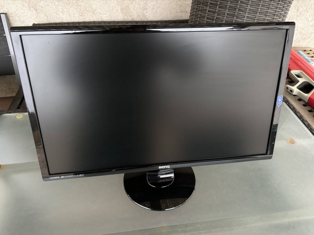 Elad 24" Benq led monitor