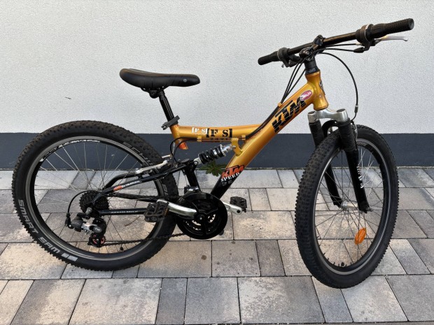 Elad 24-es gyermek KTM