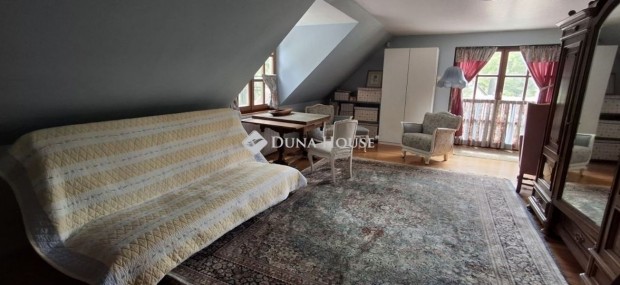 Elad� 250 nm-es h�z Le�nyfalu