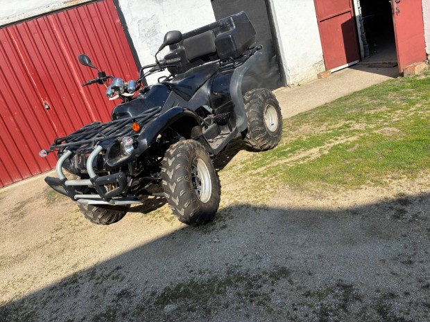 Elad� 250ccm quad