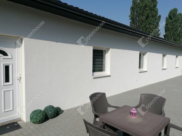 Elad� 25821 nm-es ipari ter�let Monor