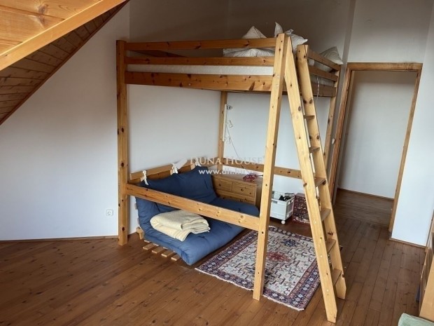 Elad� 262 nm-es h�z G�d�ll�