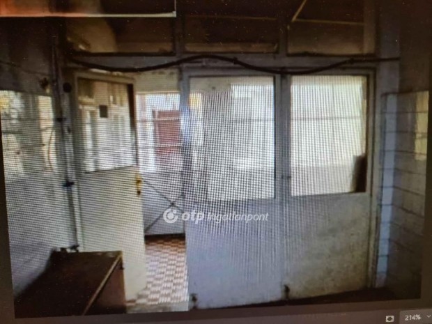 Elad� 278 nm-es h�z Esztergom