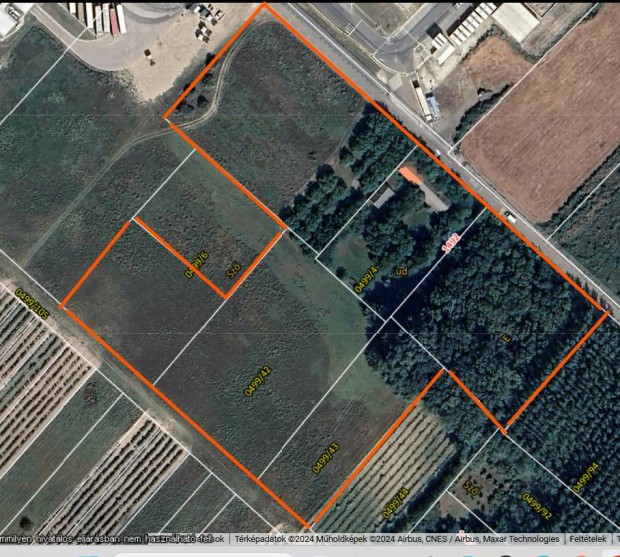 Elad� 29452 m2 ipari, keresk. telek, Csongr�d