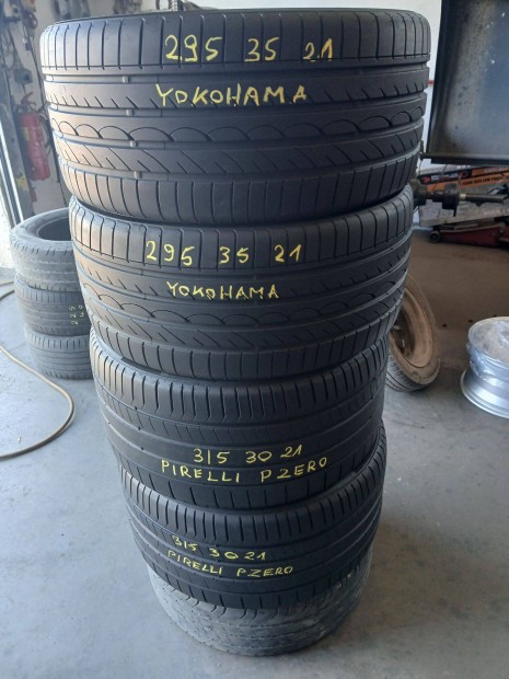 Eladó 295 35 21 yokohama nyári gumik