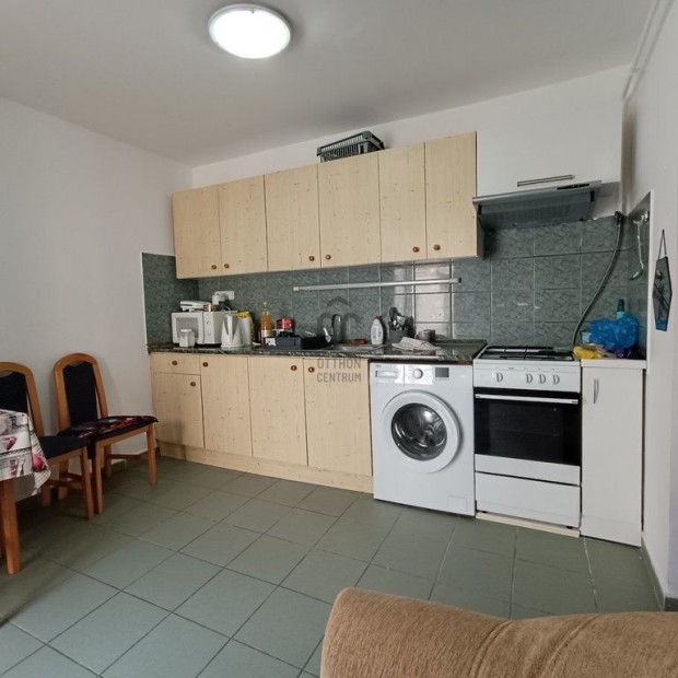 Elad� 29 nm-es lak�s Nagykanizsa