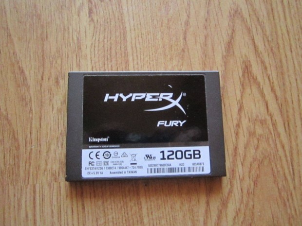 Eladó 2,5" Kingston Hyperx Fury 120 Gb ssd merevlemez