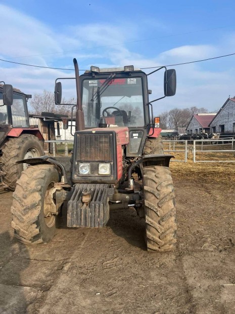 Eladó 2 db MTZ 820.4