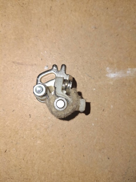 Eladó 2 db Simson megszakító