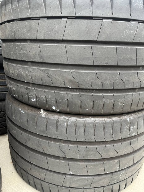 Eladó 2 fb 335/25R22 nyárigumi