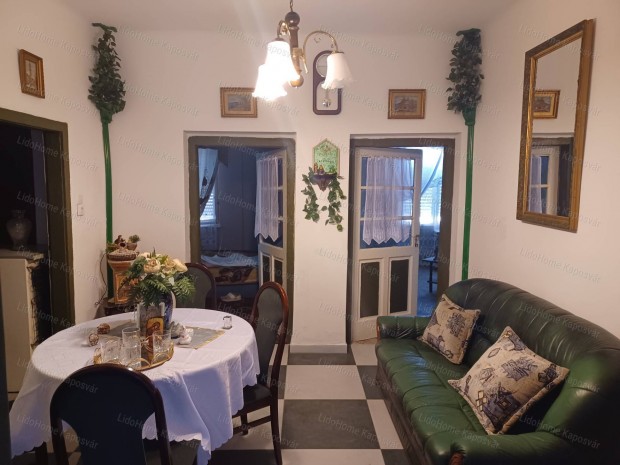 Elad� 2 gener�ci�s csal�d� h�z Kaposv�ron