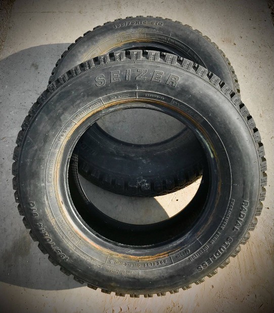 Eladó 2db 195/70 r14 Seizer terepjáró pickup sárgumi majdnem új