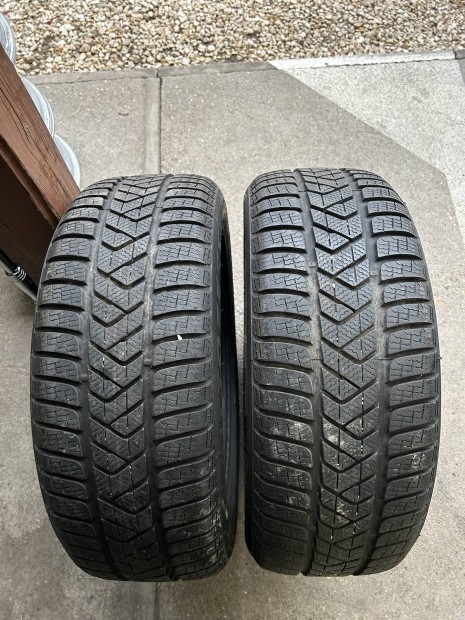 Elad 2db 225/55 r17 Pirelli tli gumi!