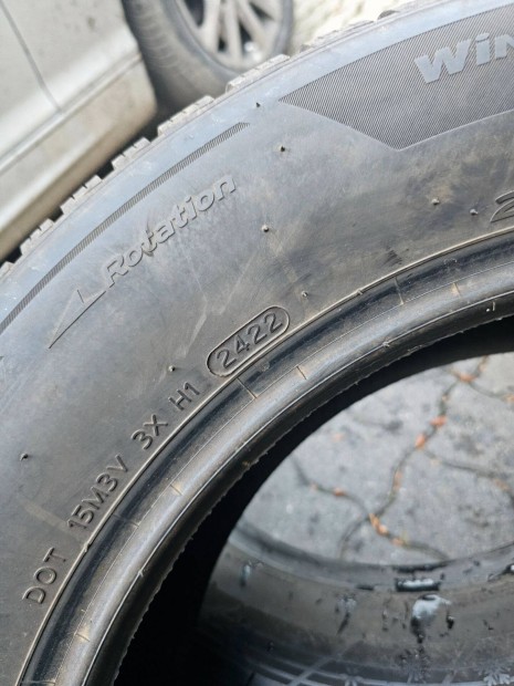 Elad 2db Hankook 235/60 R18 107 H tli gumi