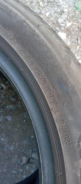 Eladó 2db Párban Bridgestone 215/50 17 es Méretben Gumi
