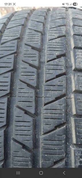 Eladó 2db Párban Pirelli Scorpion 235/65 17 es Méretben Gumi