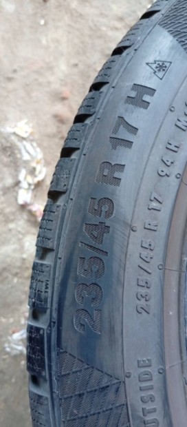 Eladó 2db Párban Téli Continental 235/45 17 es Méretben Gumi