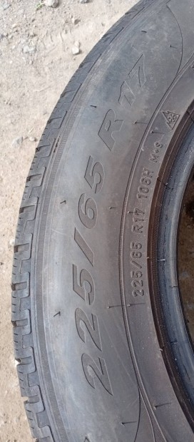 Eladó 2db Párban Téli Pirelli Scorpion 225/65 17 es Méretben Gumi
