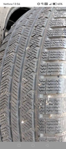 Elad� 2db P�rban Wredestein 235/70 16 os M�retben gumi 