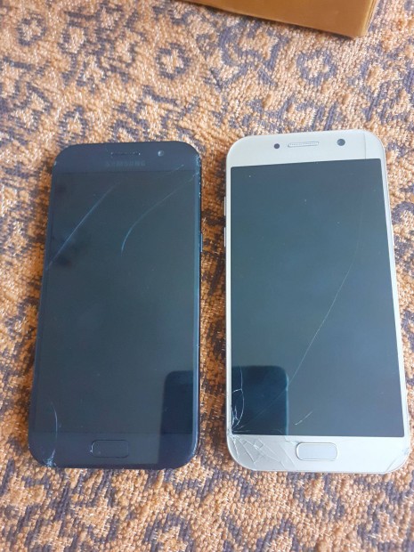 Elad 2db Samsung Galaxy J5 trtt kijelzs telefon alkatrsznek