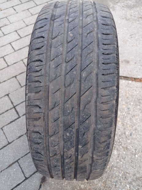 Elad 2db Semperit 205/55 R 16-os nyri gumiabroncs