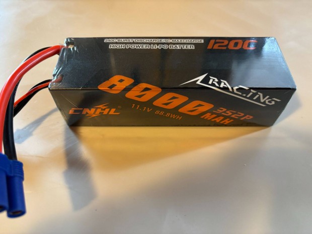 Eladó 2db új 3S 11,1 Volt 8000 mAh 120C kemény tokos Rc Lipo akku