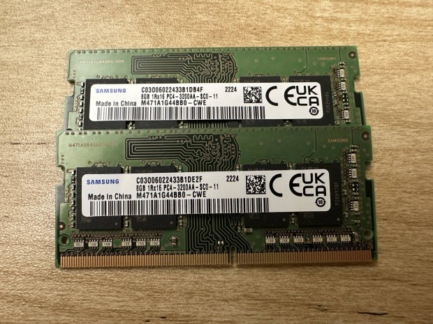 Elad 2x8GB Samsung DDR4 3200 Laptop SO-DIMM RAM modul (M471A1G44BB0)