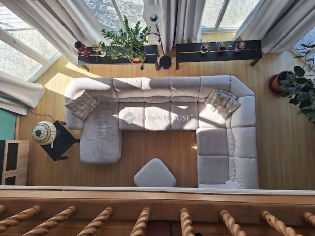 Elad� 300 m2, 7 szob�s h�z, Budapest 18. ker.