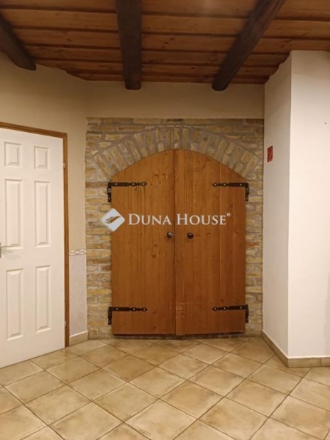 Elad� 35 nm-es h�z Vill�ny